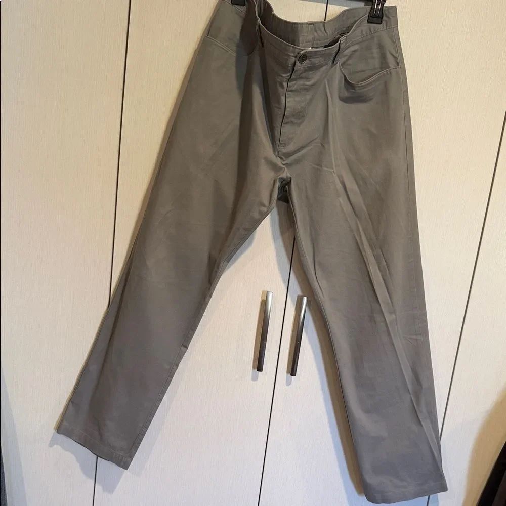 Men's Gray Pants Slim fit